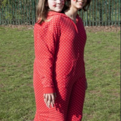 YEAR 8 (17)